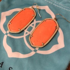 Kendra Scott Danielle Gold Drop Earrings